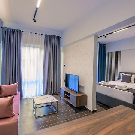 Luxury Central Apartment 4,1 Larissa Buitenkant foto