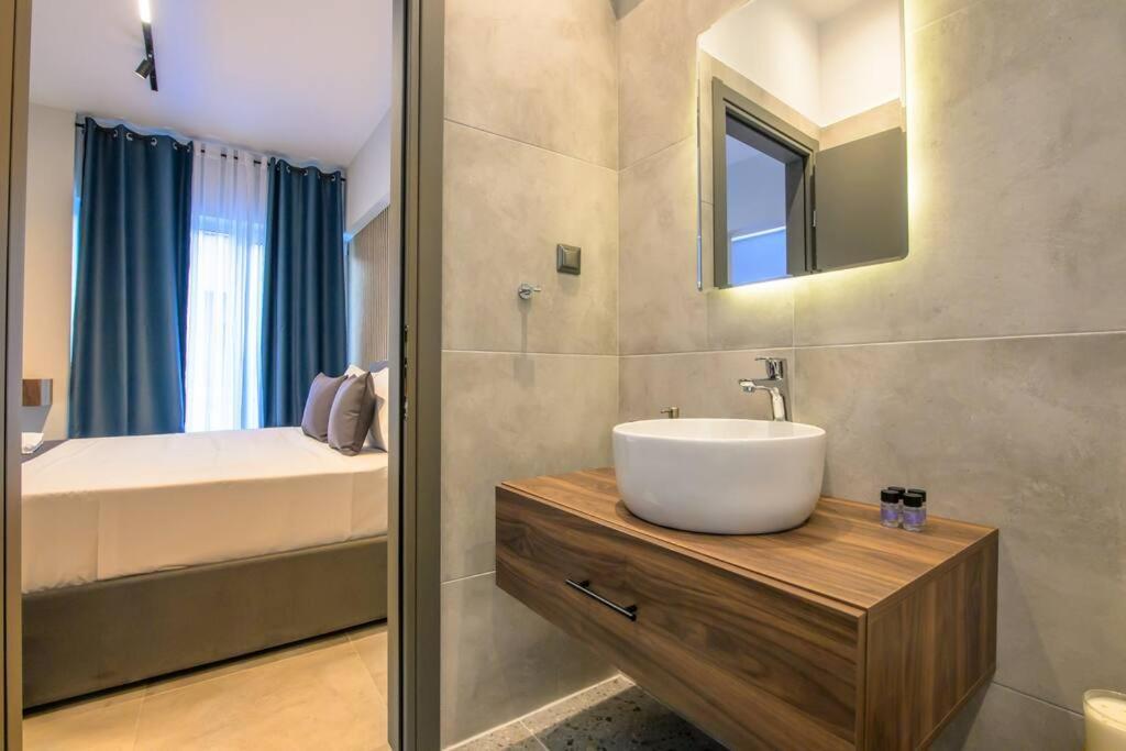 Luxury Central Apartment 4,1 Larissa Buitenkant foto