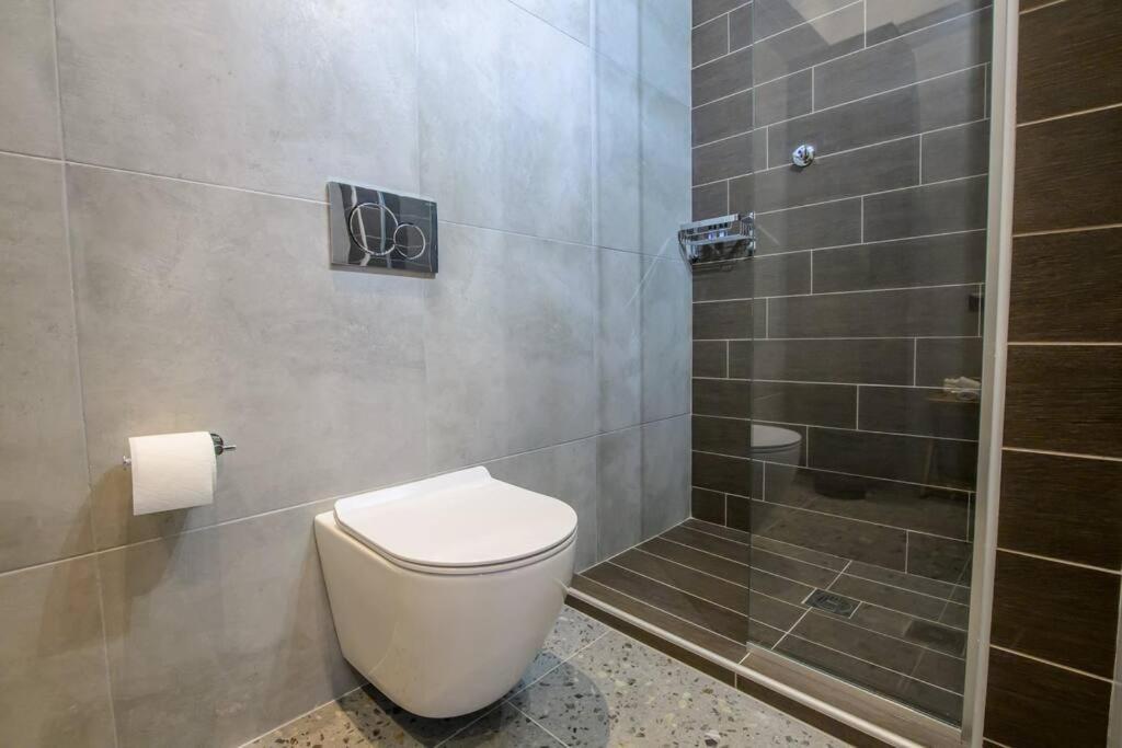 Luxury Central Apartment 4,1 Larissa Buitenkant foto