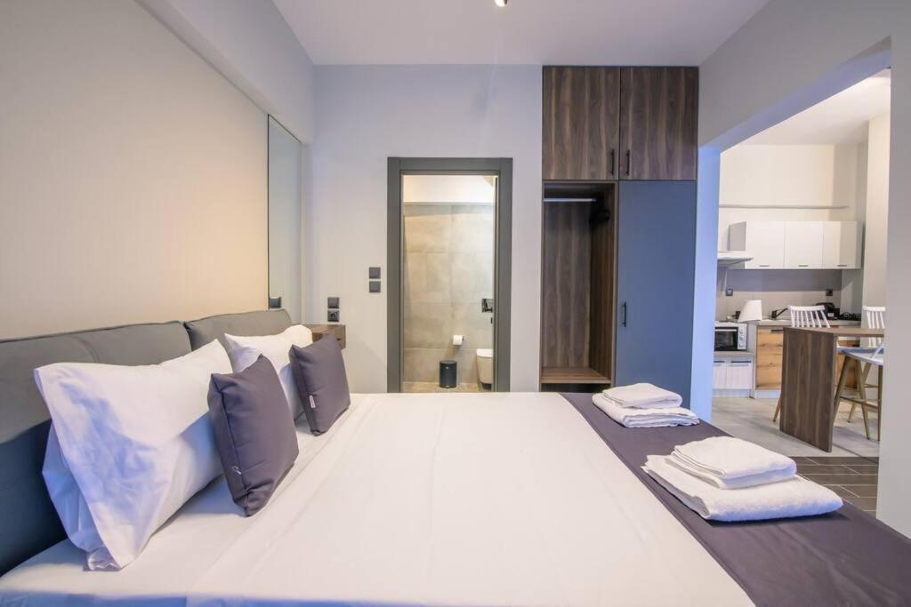 Luxury Central Apartment 4,1 Larissa Buitenkant foto