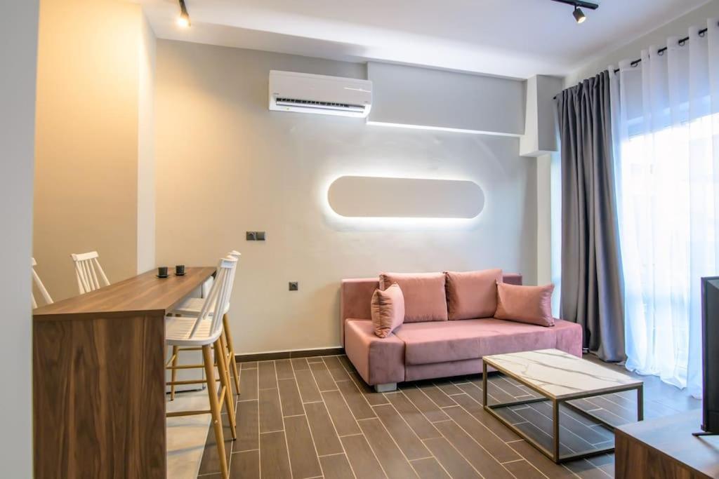 Luxury Central Apartment 4,1 Larissa Buitenkant foto